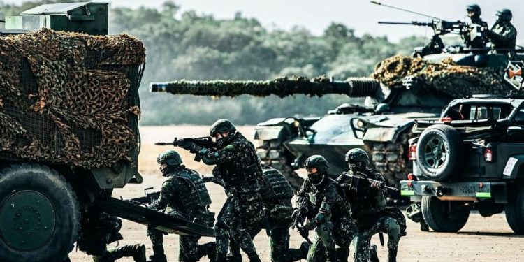 Taiwan Siap Tempur Hadapi Gempuran China