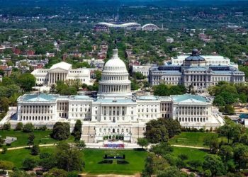 AS Tutup Pintu Masuk Wisatawan Global dari 30 Negara