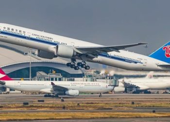 Bandara Internasional Guangzhou Diklaim Tersibuk di Dunia 2020