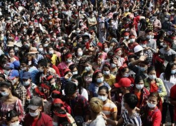 Myanmar Kian Bergolak, Rakyat Sipil Turun ke Jalan Protes Diktator Militer
