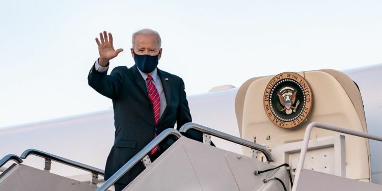 Biden: China Akan Bayar Pelanggaran HAM Terhadap Uighur