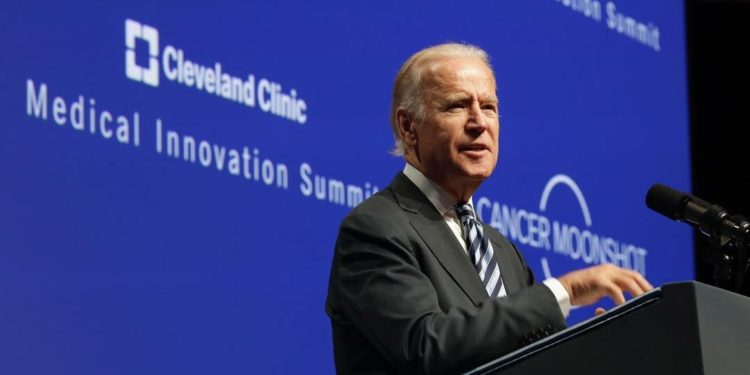 Biden Bertekad, 4 Juli Amerika Serikat Merdeka dari Covid-19