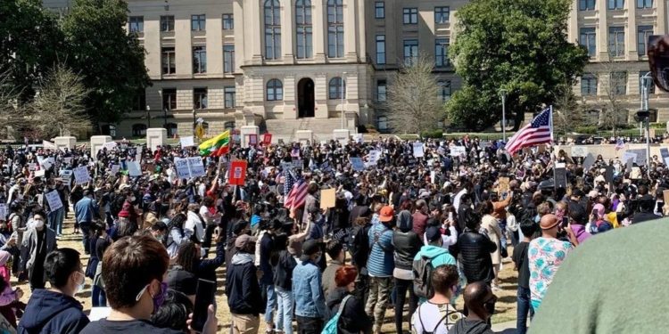 Ratusan Massa di Atlanta Protes Kejahatan Rasial pada Warga Asia-Amerika