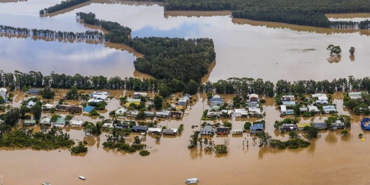 Sungai Meluap, Australia Diterjang Banjir Terparah dalam 60 Tahun