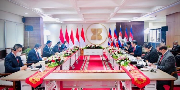 Indonesia Ajak Kamboja Perkuat Kemitraan Farmasi, Ekonomi dan Pertahanan