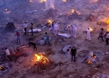 India Tak Berdaya Dicengkram Covid-19, Tiap Jam 115 Orang Meninggal