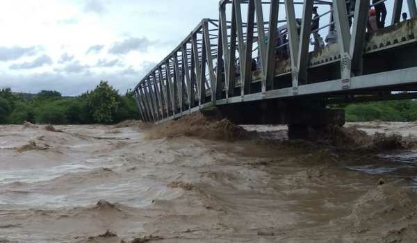 Banjir Meluas di NTT, 68 Meninggal dan 70 Hilang
