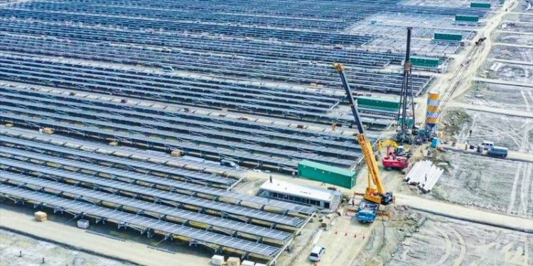 Taiwan Mulai Operasikan Pembangkit Listrik Tenaga Matahari Terbesar