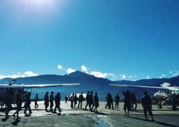 Helikopter Milik PT Ersa Air Dibakar Kelompok Bersenjata di Bandara Ilaga, Papua