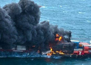 Kapal Kontainer Terbakar Hebat di Sri Lanka, Tumpahan Minyak Ancam Ekosistem Laut