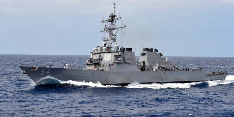 China Tak Bisa Cegah Kapal Perang AS Masuk Laut China Selatan