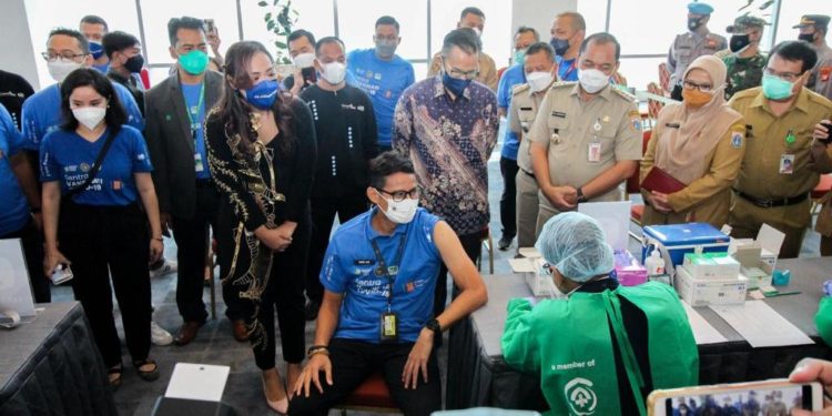 Kemenparekraf Gandeng BMHS Jadi Vaksinator Covid-19 di Indonesia