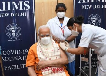 India Gratiskan Vaksin Covid-19 untuk Usia Dewasa