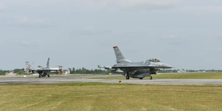 6 Jet Tempur F-16 AS Tiba di Pekanbaru untuk Latihan Bersama TNI AU