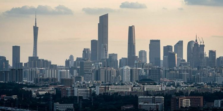 Guangzhou Rancang Fasilitas Karantina Kapasitas Besar untuk Wisatawan Global