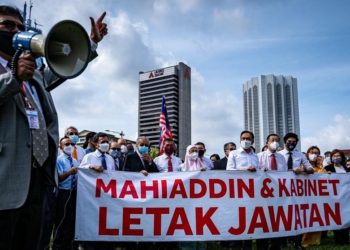 Malaysia Bergejolak, PM Muhyiddin Didesak Mundur 1