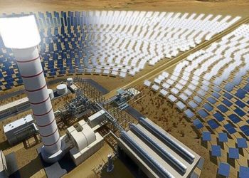Investasi USD1 Miliar, Aramco Gabung dalam Proyek Tenaga Surya Terbesar di Arab Saudi