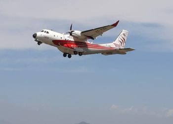 Indonesia Sukses Uji Terbang Perdana CN 235-220 Menggunakan Bioavtur J2.4