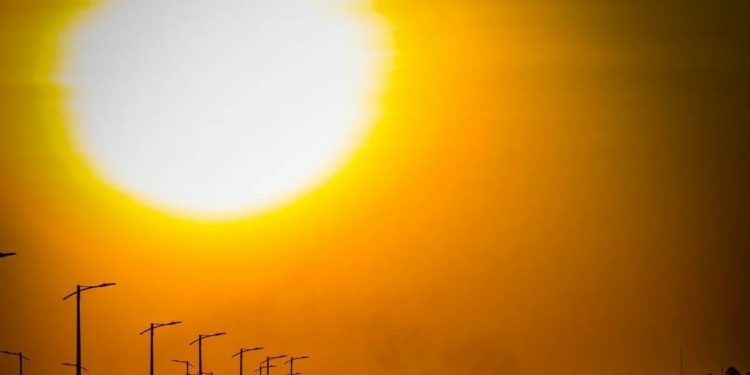 Suhu Panas Bumi Hingga 50 Derajat Celsius Makin Sering Terjadi