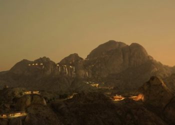 Arab Saudi akan Bangun Desert Rock, Resort di Pegunungan 1