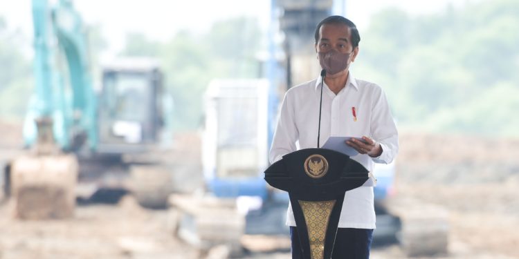 Presiden Jokowi Groundbreaking Pabrik Baterai Kendaraan Listrik Pertama di ASEAN