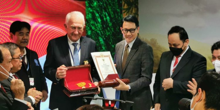 Indonesia Apresiasi Peneliti Jerman Atas Jasanya Tangani Kebakaran Hutan