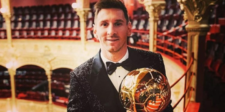 Bersejarah, Lionel Messi Raih Ballon d’Or yang Ketujuh