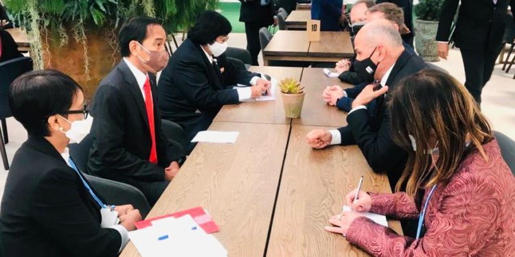 Bertemu PM Slovenia, Jokowi Ungkap Diksriminasi Sawit dan Finalisasi I-EU CEPA