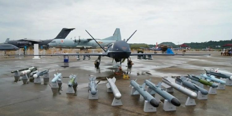Jet Tempur China Simulasi Menjatuhkan Bom dan Sebar Ranjau di Laut China Selatan