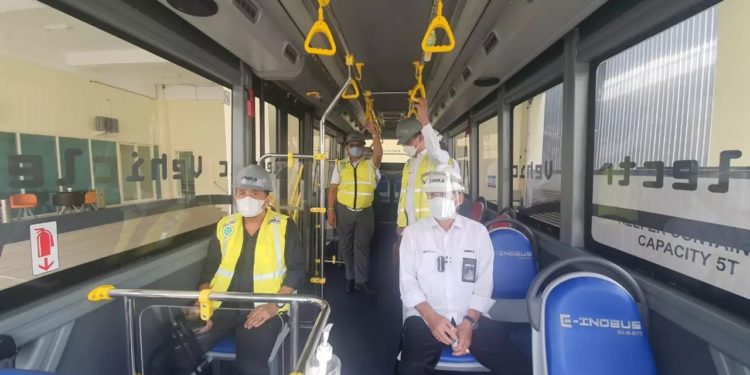 PTBA dan INKA Kolaborasi Kembangkan Kendaraan Tambang Listrik