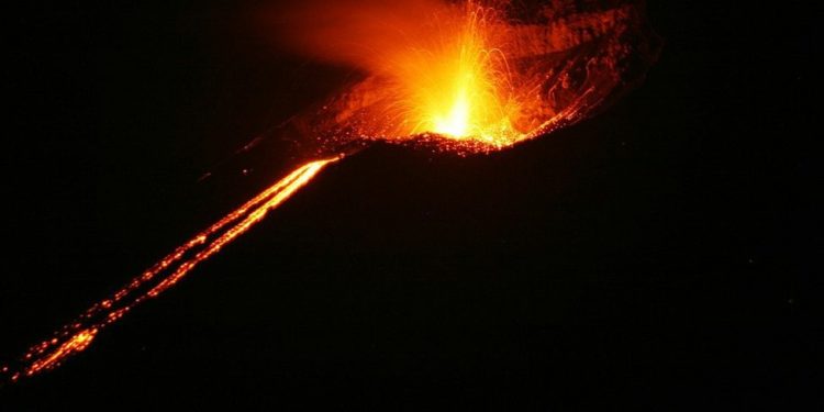 Erupsi Gunung Api Indonesia Menarik Perhatian Ahli di Eropa