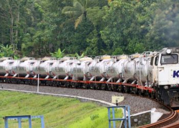Indonesia Mulai Uji Coba Kereta Berbahan Bakar Gas