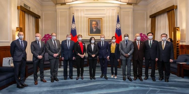 Taiwan dan Prancis Perluas Kerjasama untuk Lawan Otoritarianisme