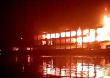 Kapal Ferry Terbakar Hebat, 37 Orang Tewas di Bangladesh