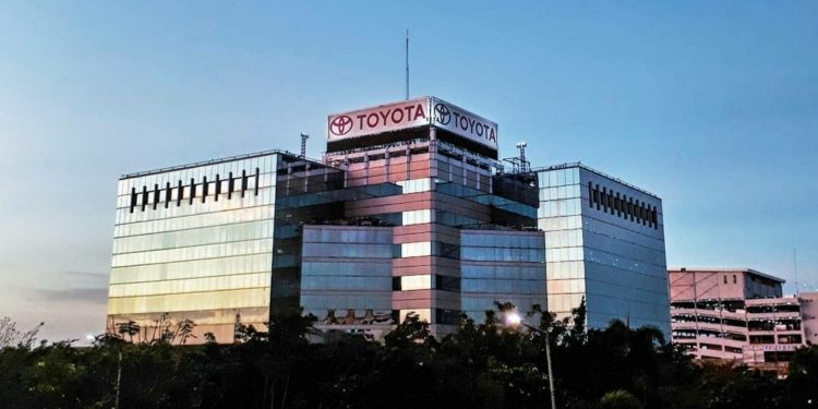 Toyota Indonesia Catat Ekspor 166 Ribu Mobil hingga November 2021