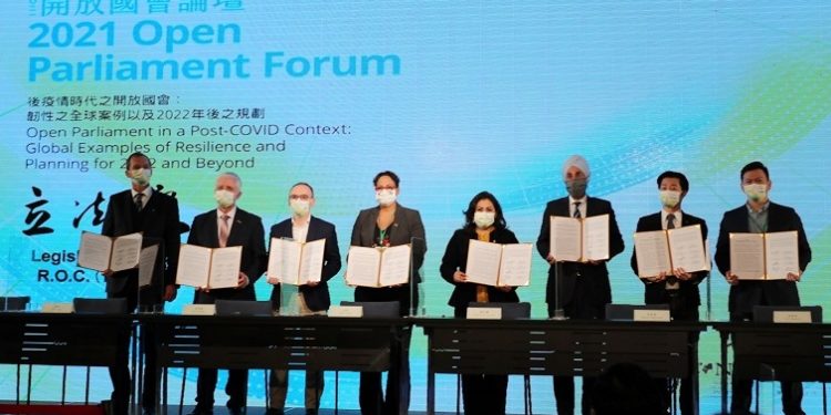 Open Parliament Forum Taiwan: Otoritarianisme Ancaman Nyata Demokrasi
