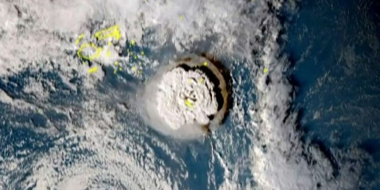 PBB Catat 3 Korban Jiwa Bencana Tsunami akibat Erupsi Gunung Api di Tonga