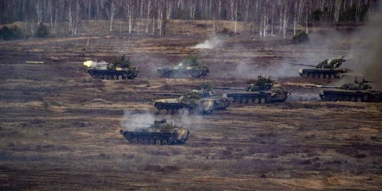 Pasukan Rusia dan Belarusia Mulai Menyerang di Perbatasan Ukraina