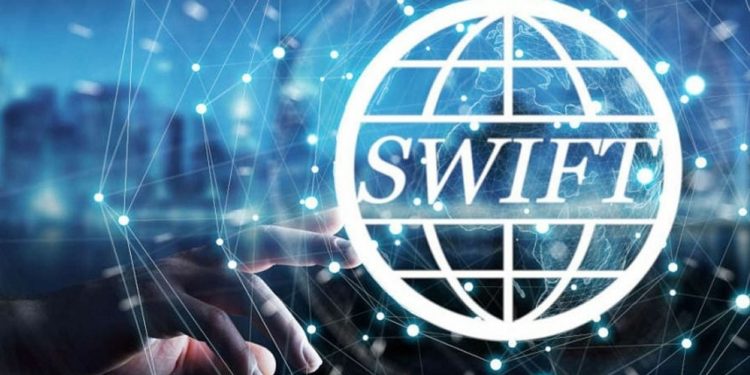 Rusia Dicoret dari SWIFT, Sistem Transaksi Global Perbankan Diputus