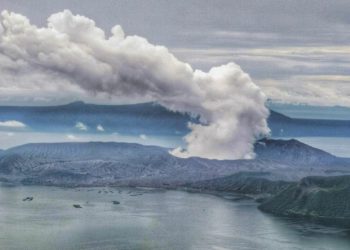 Erupsi Gunung Berapi di Filipina, Ribuan Orang Mengungsi
