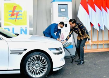 Pertama di Indonesia, SPKLU Ultra Fast Charging Diluncurkan di Bali