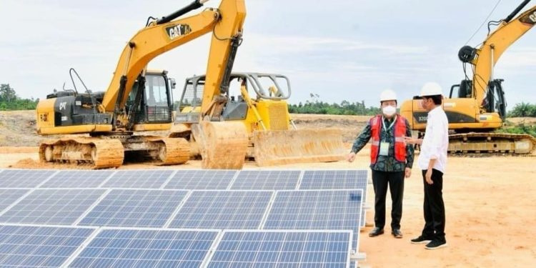 Investasi Rp10,41 Triliun, Smelter Aluminium Adaro Ditarget Rampung 2024