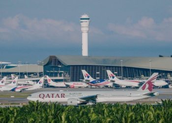 Malaysia Hapus Aturan Tes Covid-19 dan Wajib Masker Bagi Traveler