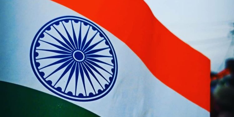 Saingi China, India Mulai Jajaki Pendirian Pabrik Semikonduktor