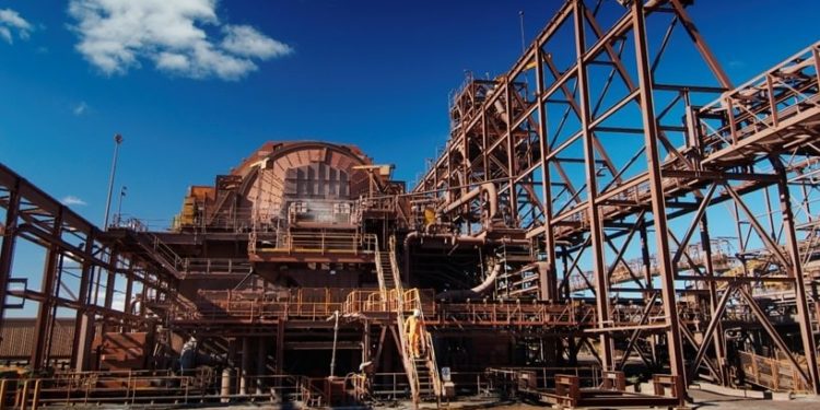 Sinarmas Group Resmi Akuisisi BHP Mitsui Coal Australia Senilai Rp17,37 Triliun