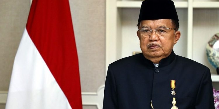Kaisar Jepang Anugerahi Jusuf Kalla Bintang Jasa Utama 1