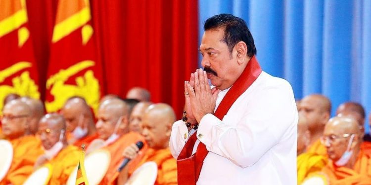 Sri Lanka Kian Membara, PM Mahinda Rajapaksa Mundur dari Jabatannya 1