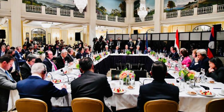 Presiden Jokowi Galang Para CEO AS Garap Industri Nikel di Indonesia