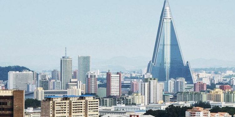 Wabah Covid-19 Menyerang Korea Utara, Kematian Terus Bertambah