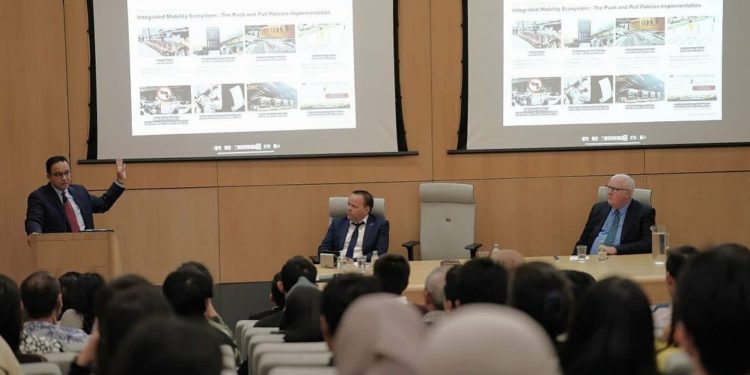 Anies Bicara Masa Depan Asia Tenggara di Universitas Oxford, Inggris